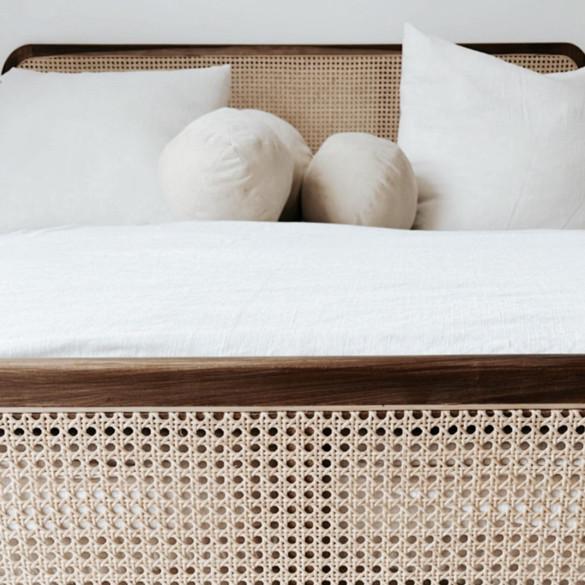 Cama Sueños del Este con Piecera