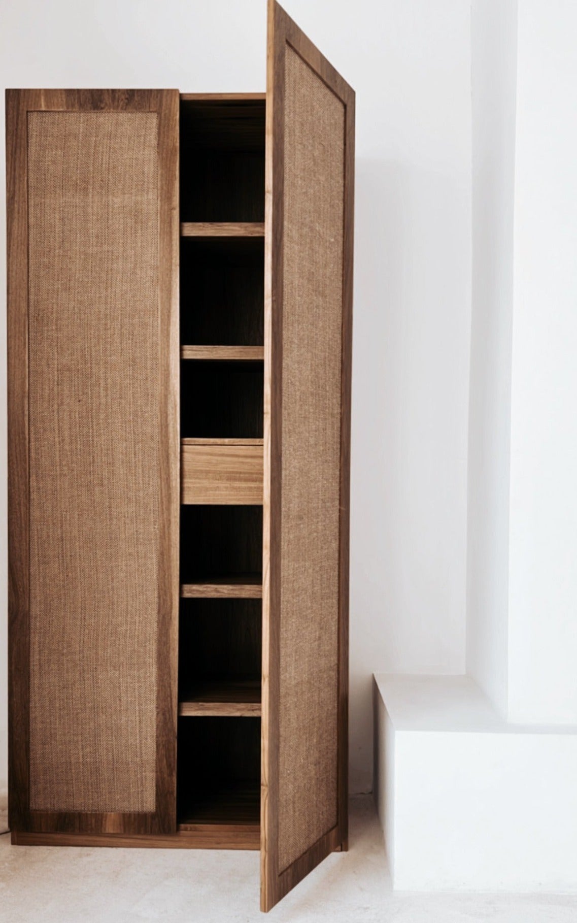 Bahiut Intense Rafia