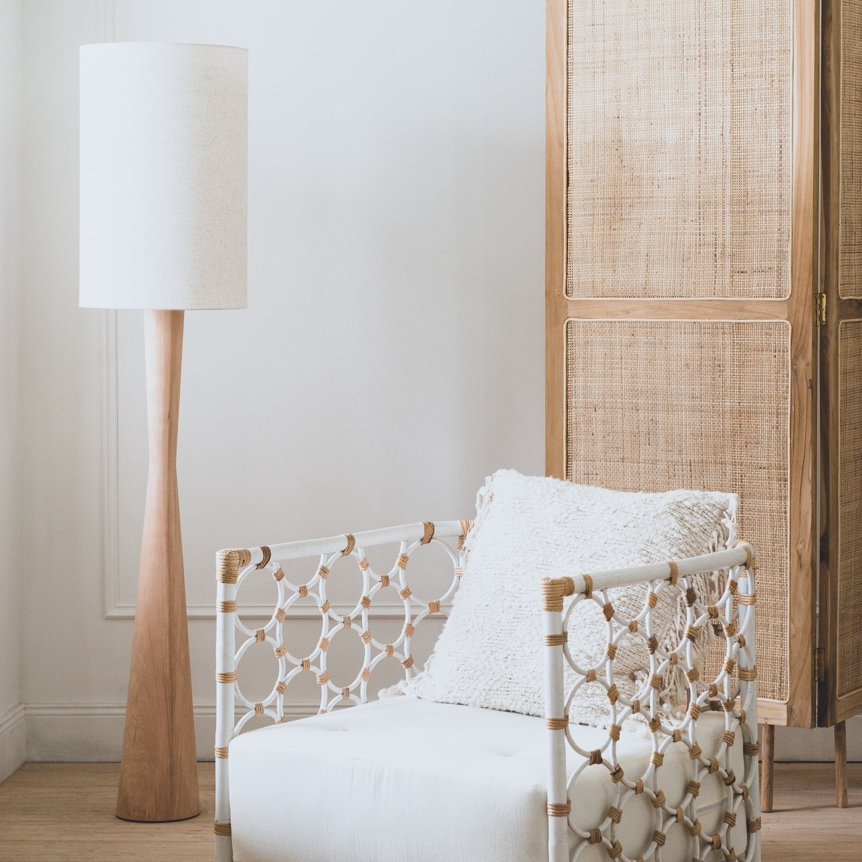 Lámpara de Pie Lenga