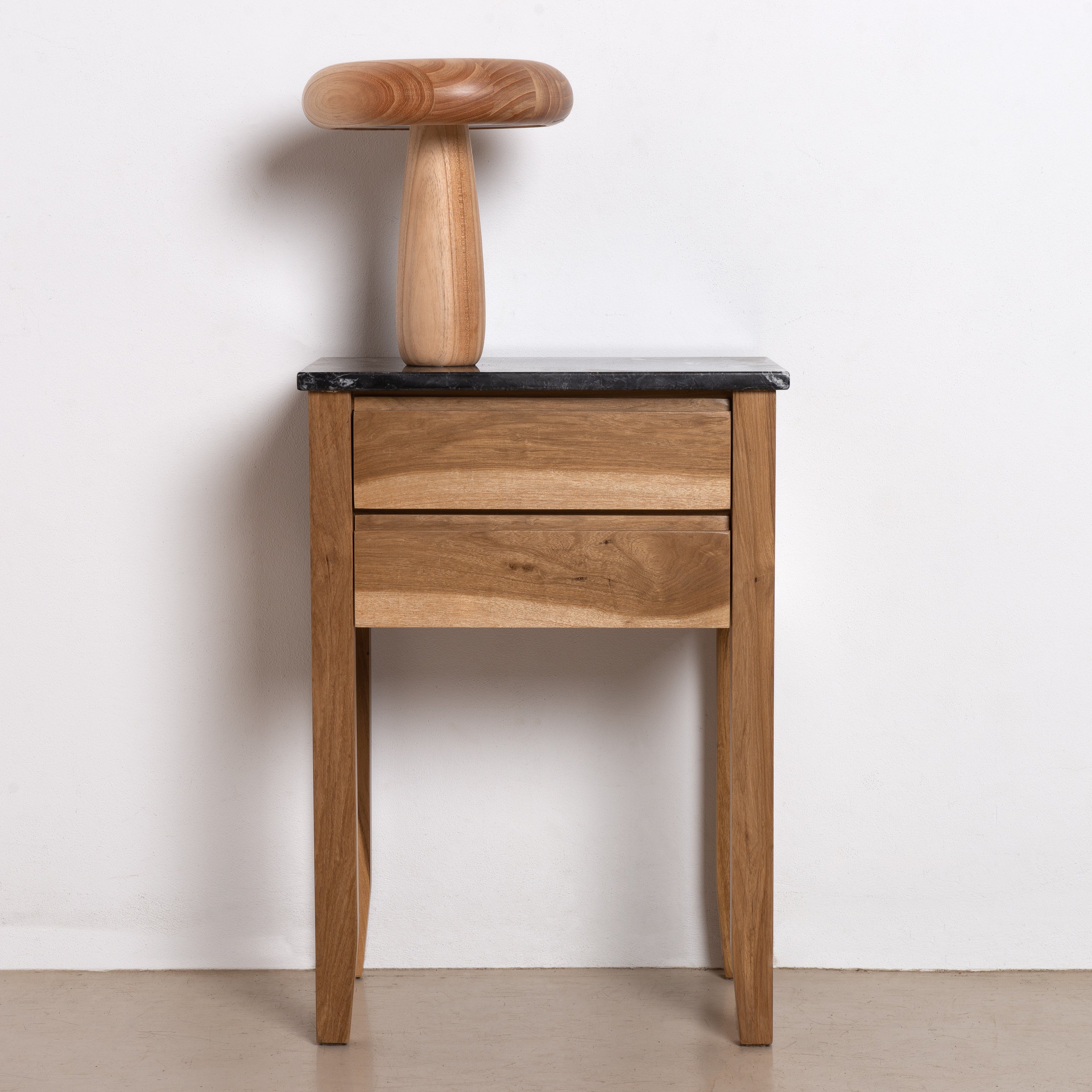 Mesa de Luz Nina Tall
