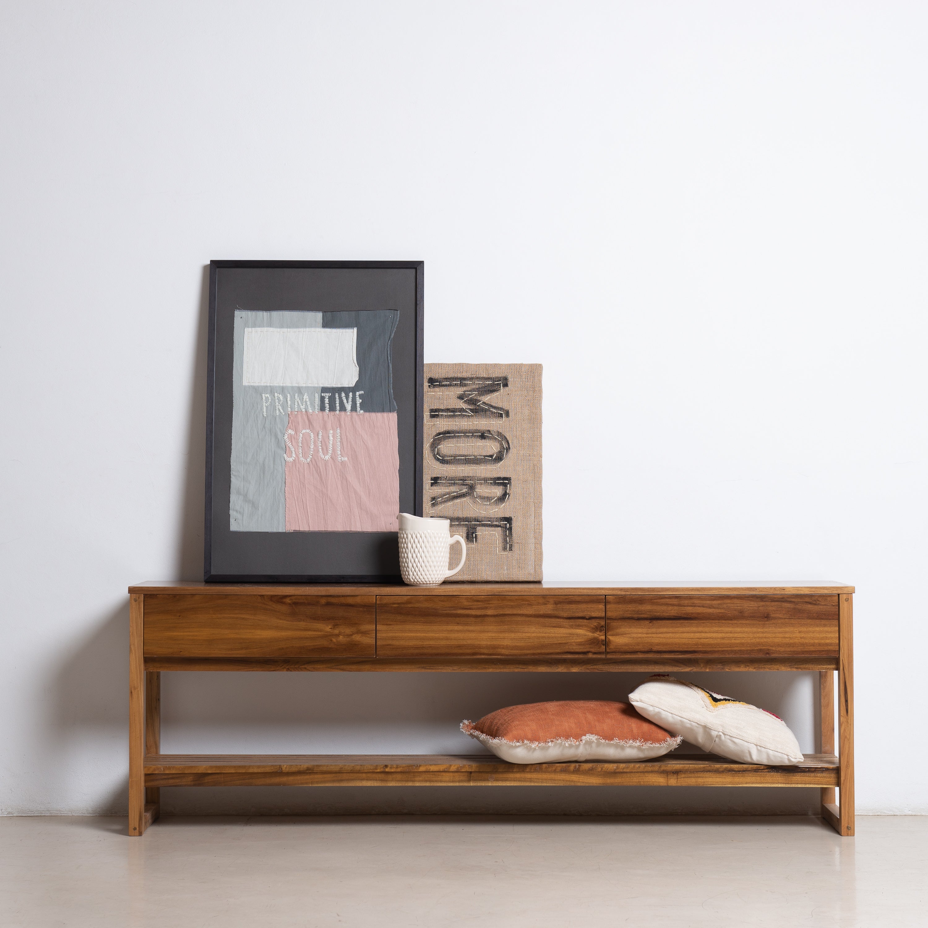 Dressoir More