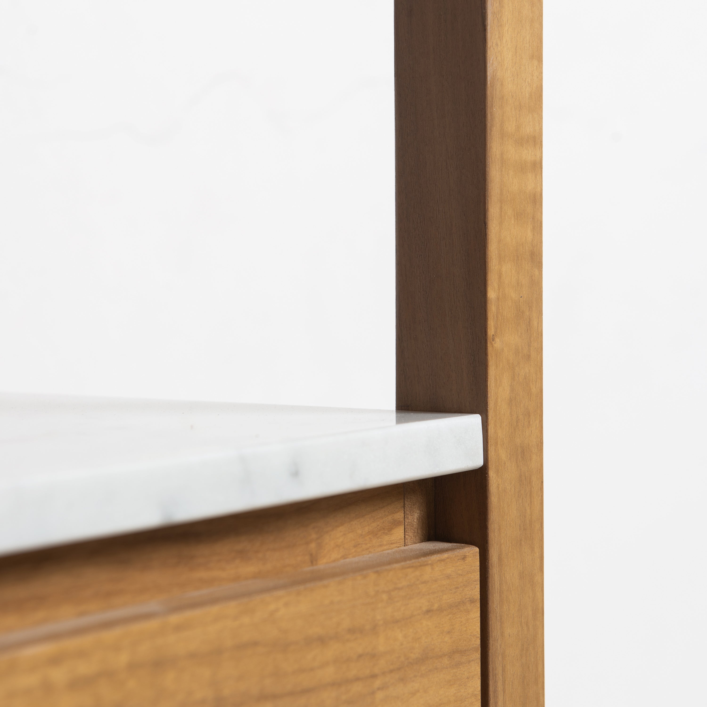 Biblioteca Estudio Carrara