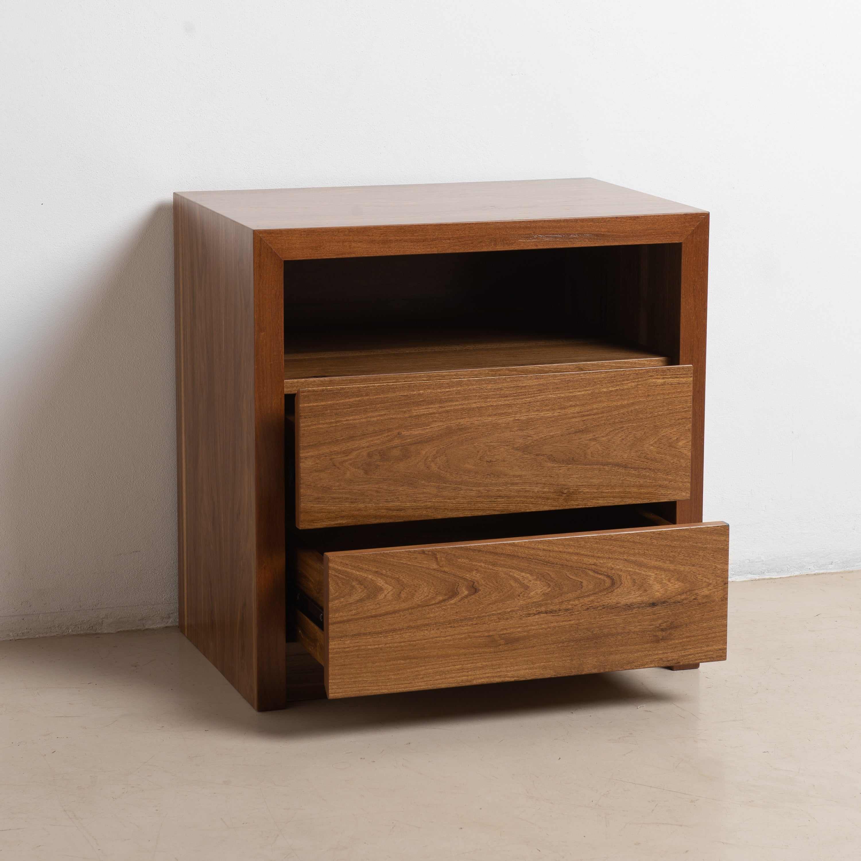 Mesa de Luz Kendra