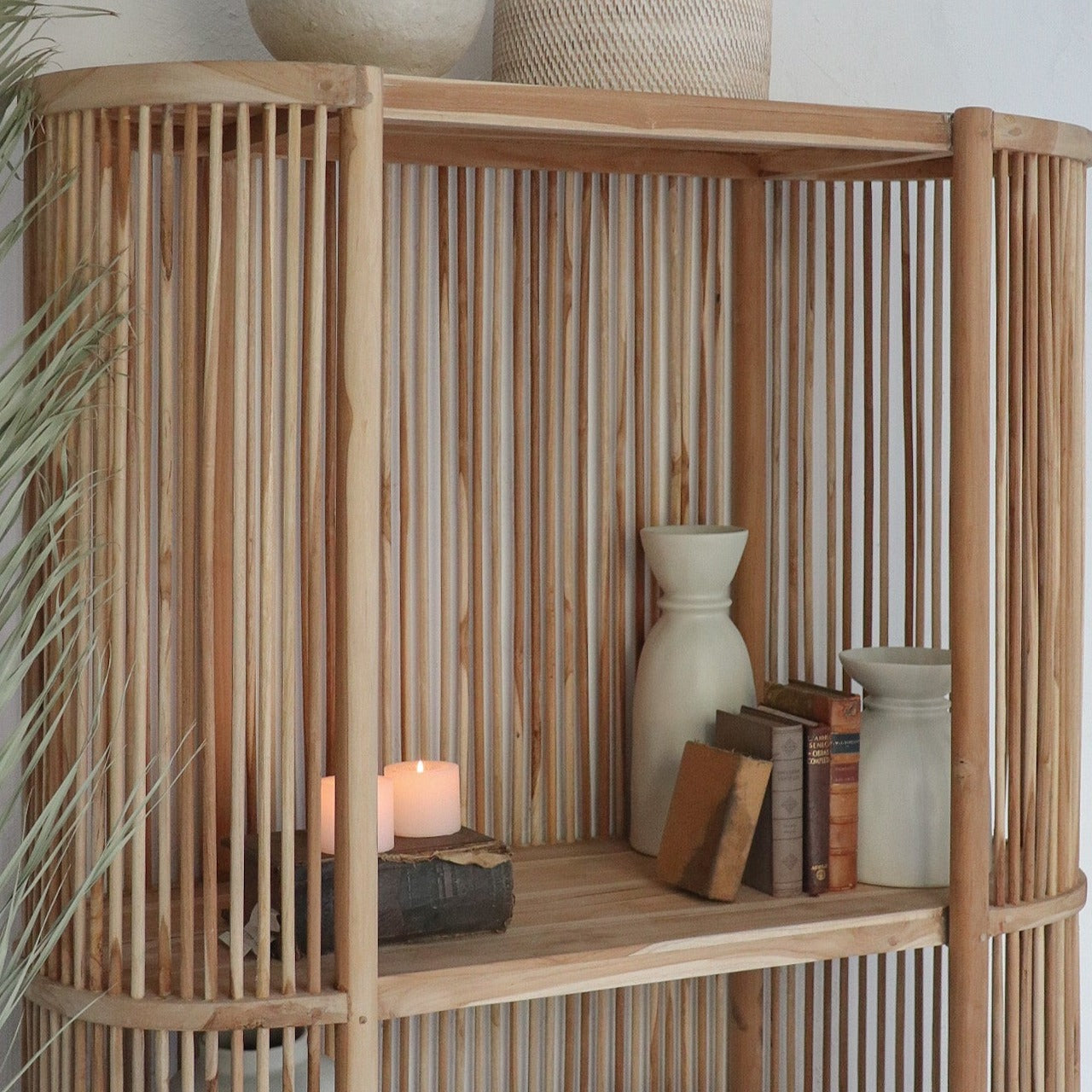 Biblioteca Cabinet