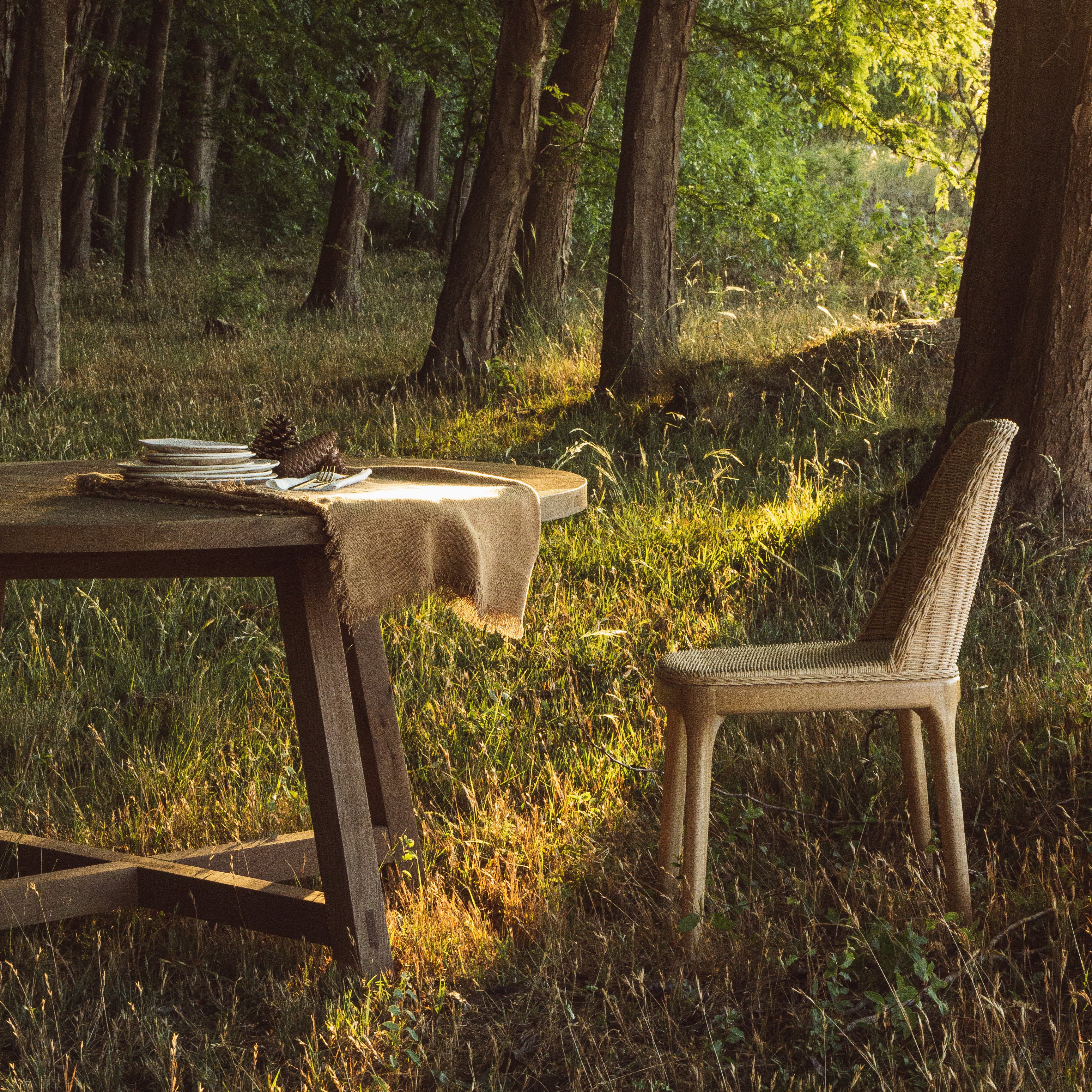 Mesa Bohemian Redonda