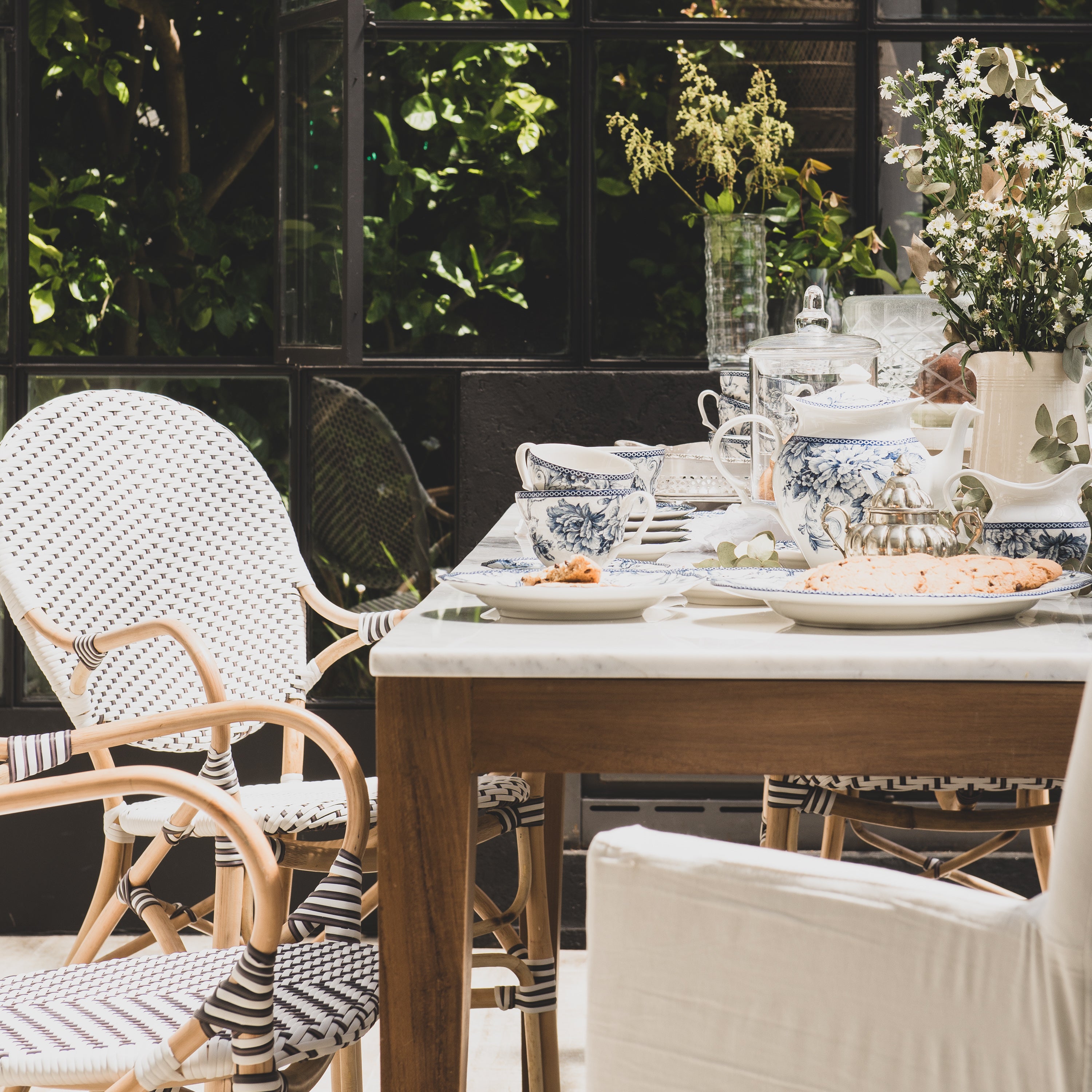 Mesa Magnolia Carrara, 2da Selección