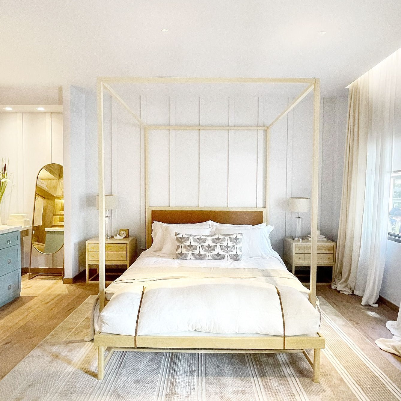 Cama Baldaquino Foa