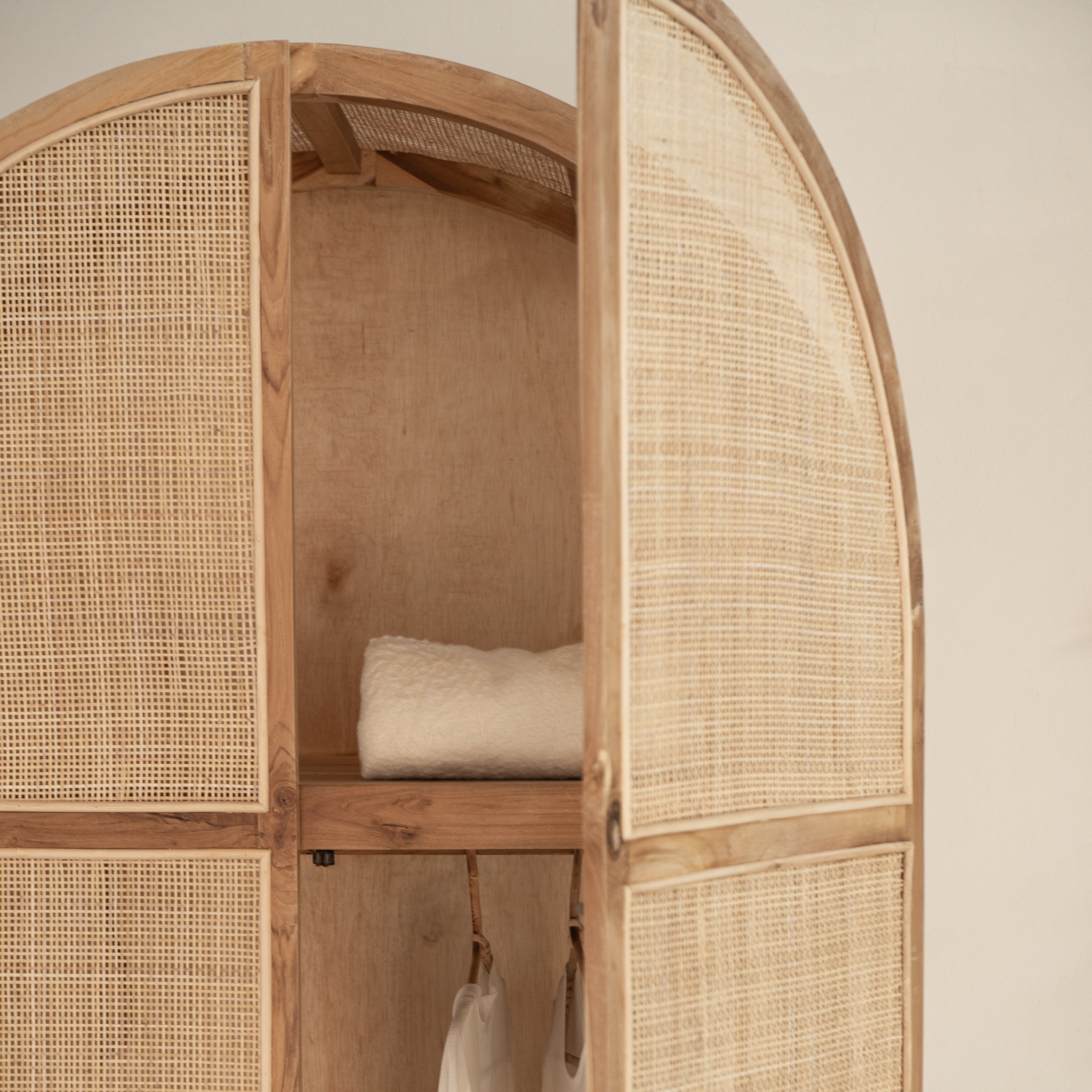 Ropero The Best of Boho